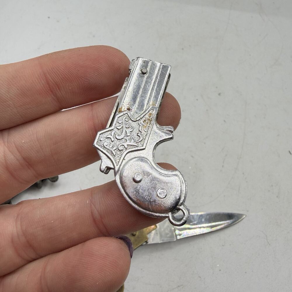 vintage Novelty Pocket Knife Knives Devil Girl Scout Gun Mini Revolver Purina - Picture 16 of 16